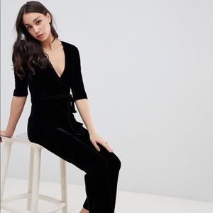 NWT Parisian Tall Velvet Jumpsuit with belt ASOS